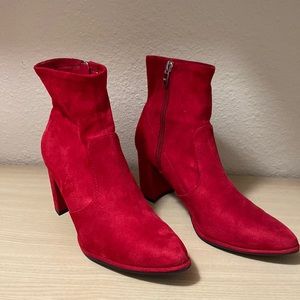 RED SUEDE BOOTY